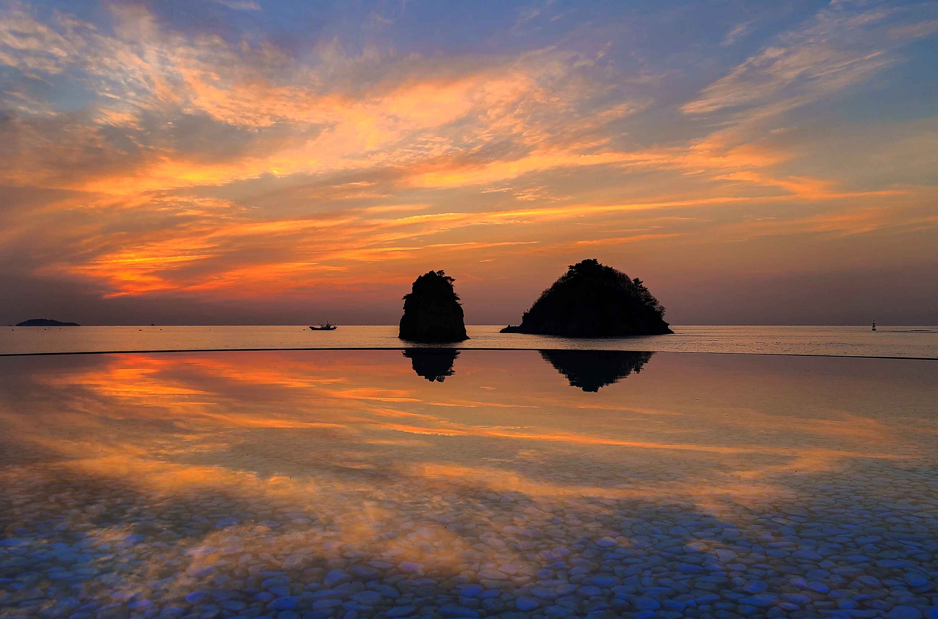 [새마을호] 예산 핫플! 수덕사 & 간월암 & 꽃지해변 기차여행 (당일)